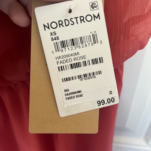 New with flaws - Halogen Shirred Halter Neck Dress Faded Rose - XS - Picture 5 of 8